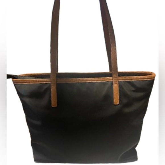 Michael Kors Kempton Black Nylon & Tan Leather Zip Top Tote Bag - Picture 2 of 12